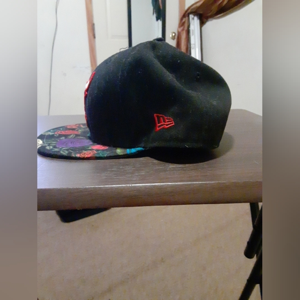 New Era Hardwood Classics Chicago Bulls Windy City Basketball NBA Cap Black Red - Picture 4 of 8